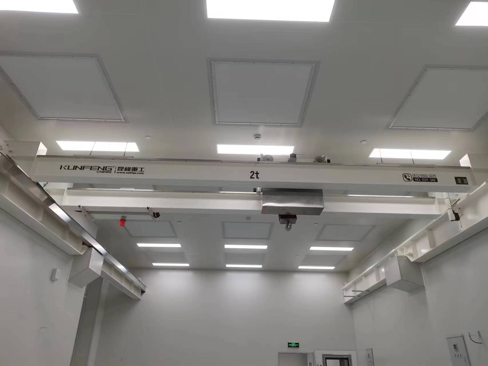 光学光电行业光机所洁净天车